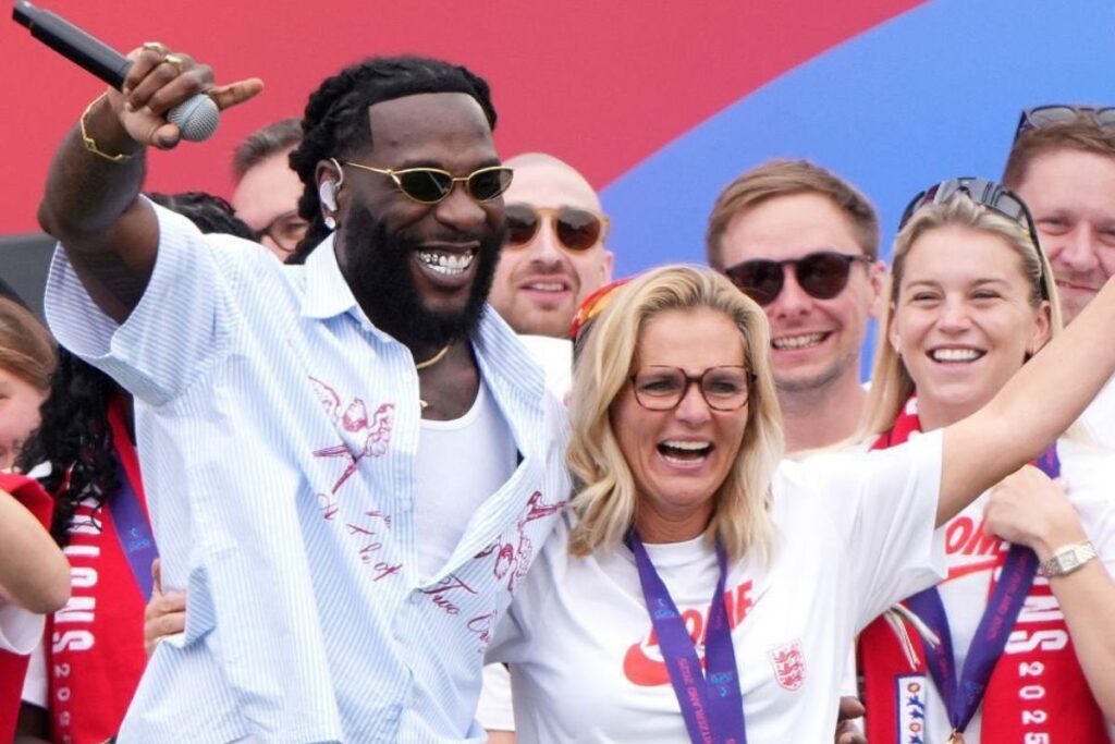 Burna Boy performing with the England Women's national team in a surprise appearance